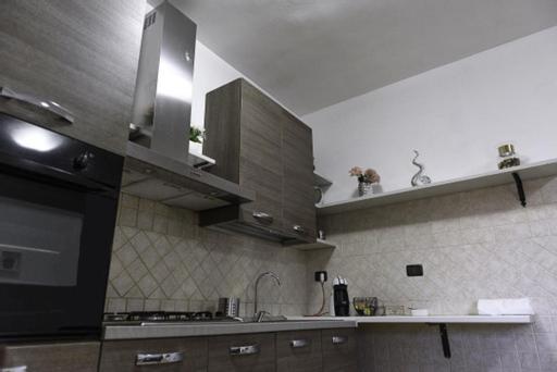 Appartamento Di Via Refini Сполето Екстериор снимка